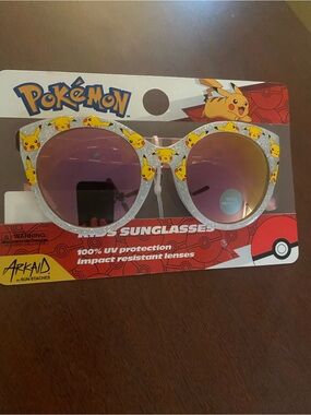 Pokémon Pikachu Glitter Round Sunglasses